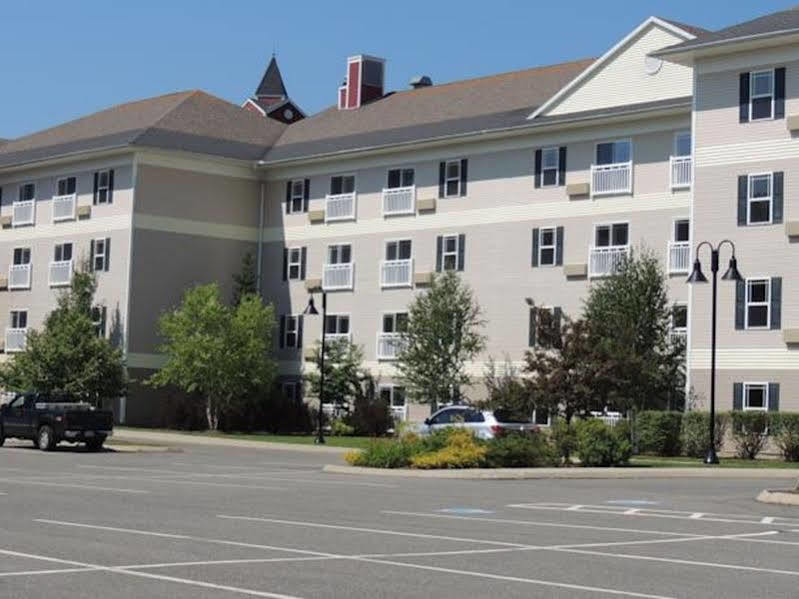 Berkshire Mountain Lodge Питсфилд Экстерьер фото
